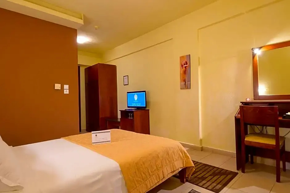 Economy room