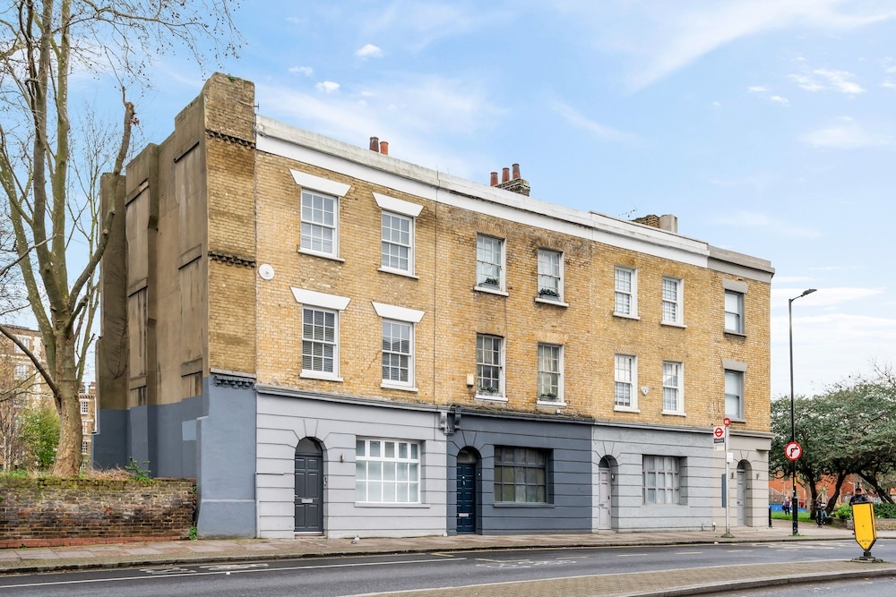 City Centre - Townhouse - Stay 10 - Cinema Room