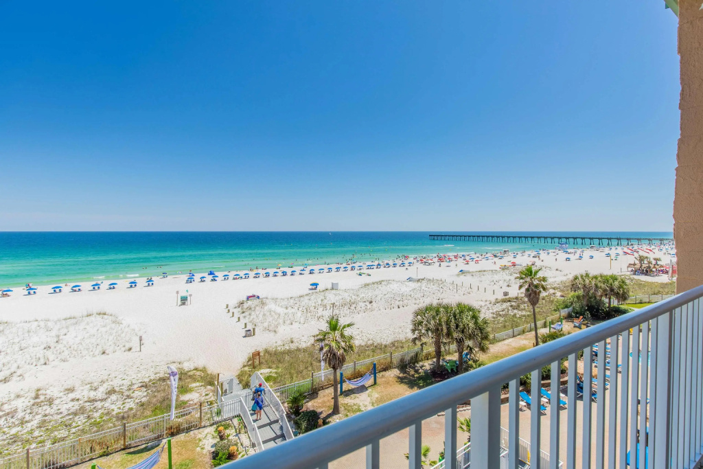 Beach & Waterfront