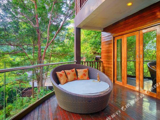 Bunga Raya Island Resort & Spa