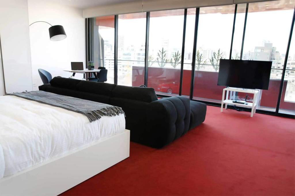 1866 Court & Suites - фото 2