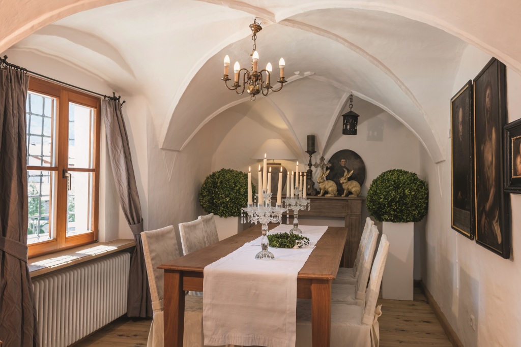Hotel Restaurant Hanswirt by null