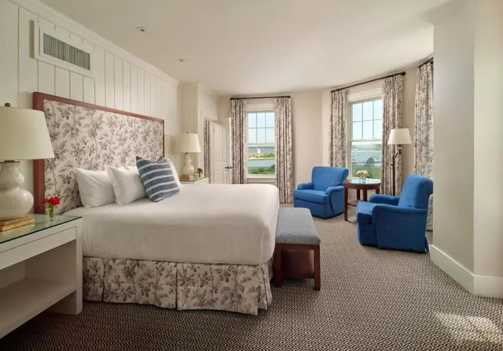 1 Bedroom Suite with ocean view