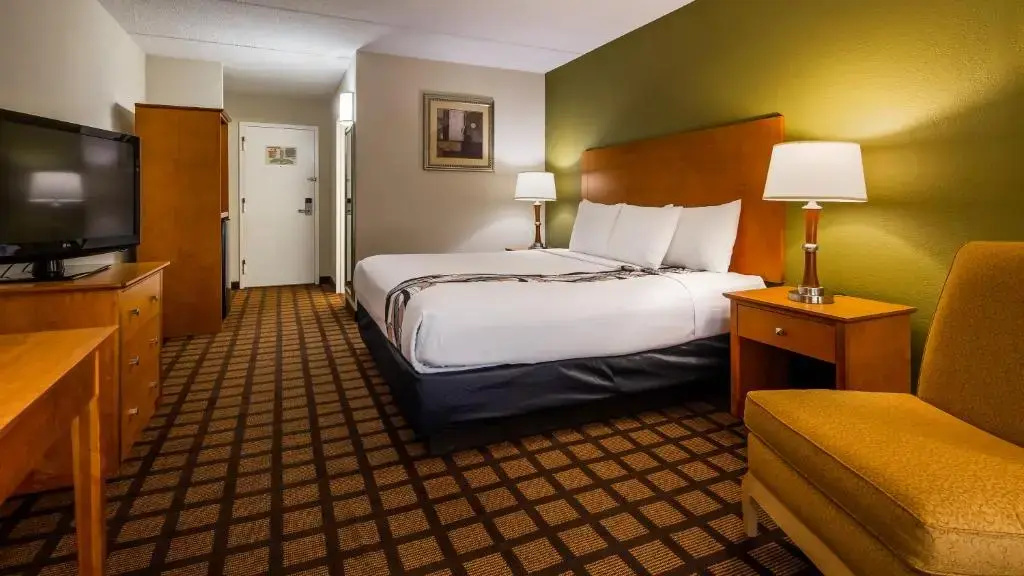 Best Western Plus Chicago Hillside - Chambres