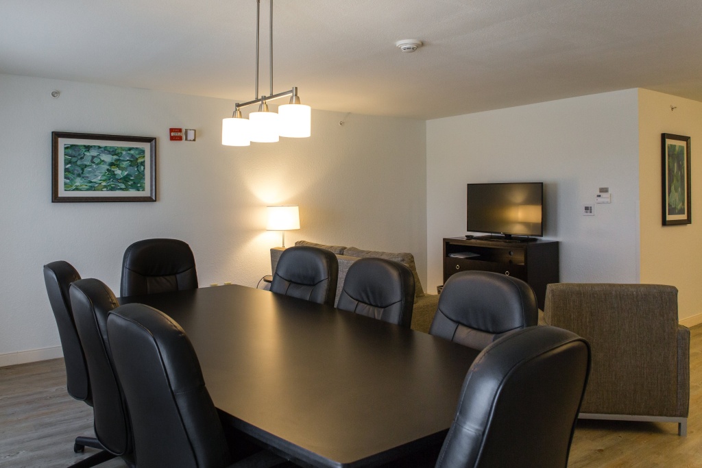 Holiday Inn Bloomington-Airport by IHG - Général