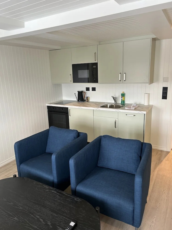Triple Family Apartment with sea view