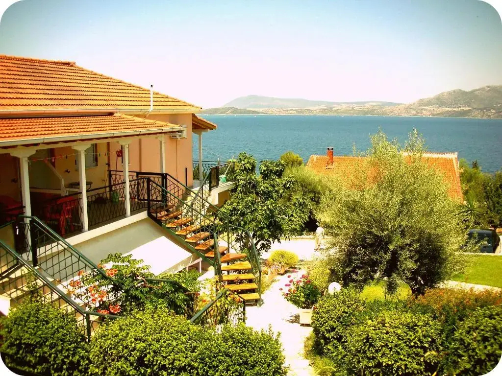 Studio with sea view