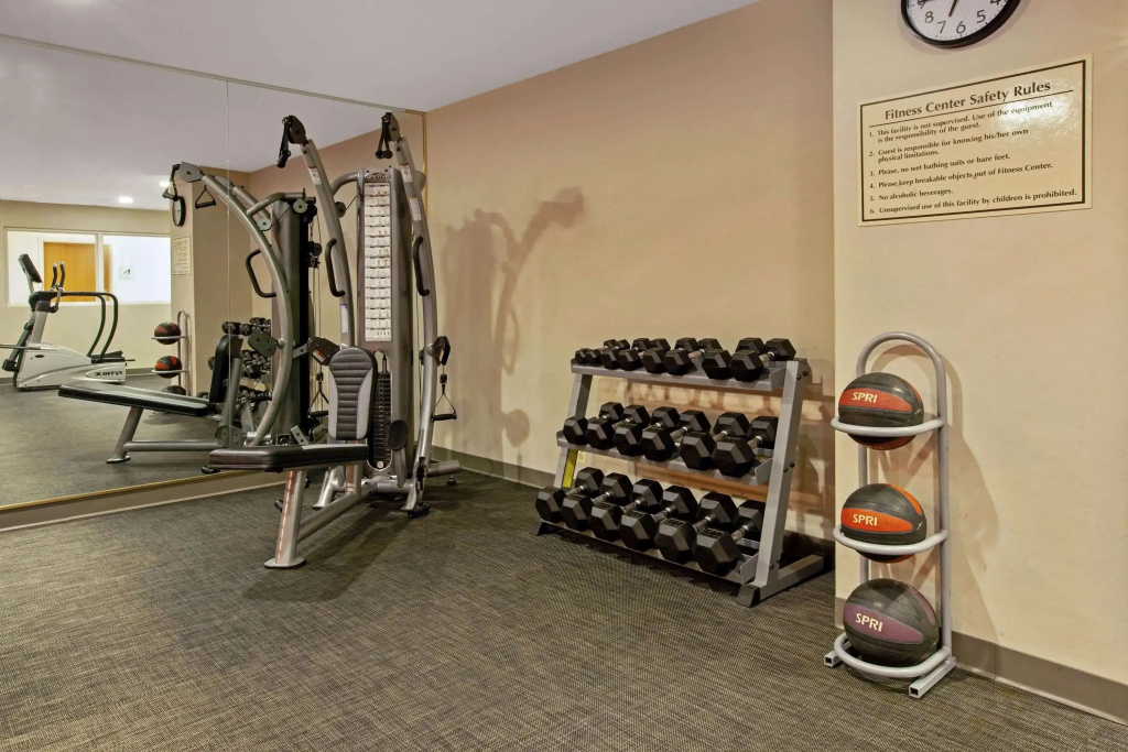 La Quinta Inn & Suites by Wyndham Detroit Metro Airport - Général