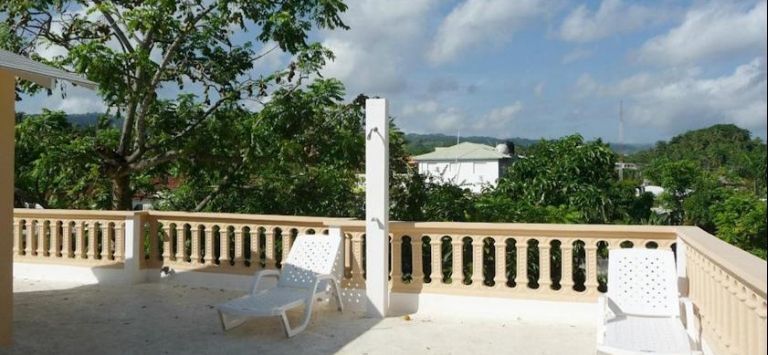 House Jardin del Caribe by null