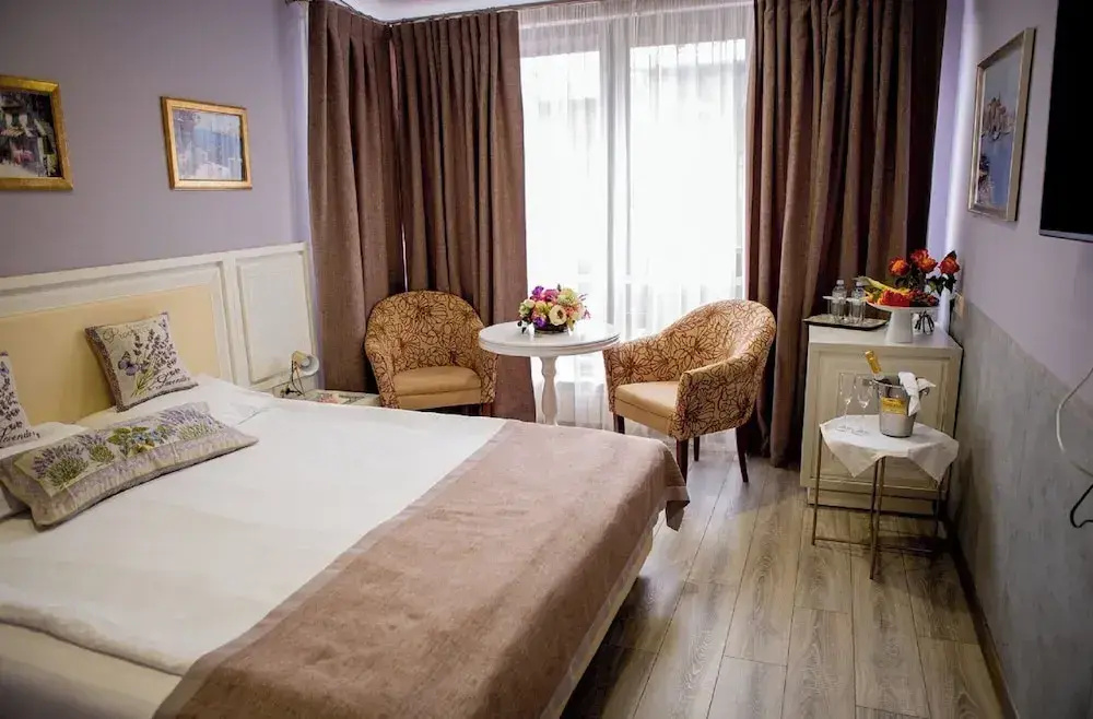 Comfort room