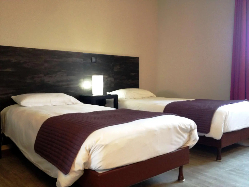 Standard Double room (twin beds)