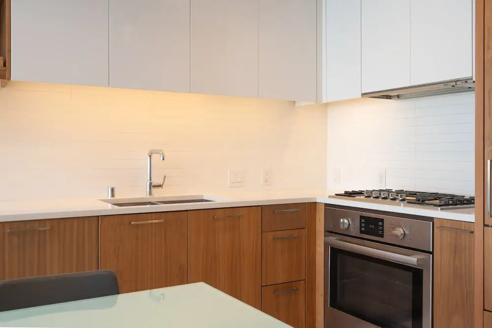 Level Furnished Living - Chambres