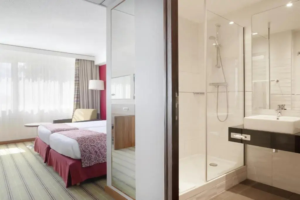 Holiday Inn Lille - Ouest Englos by IHG - Chambres