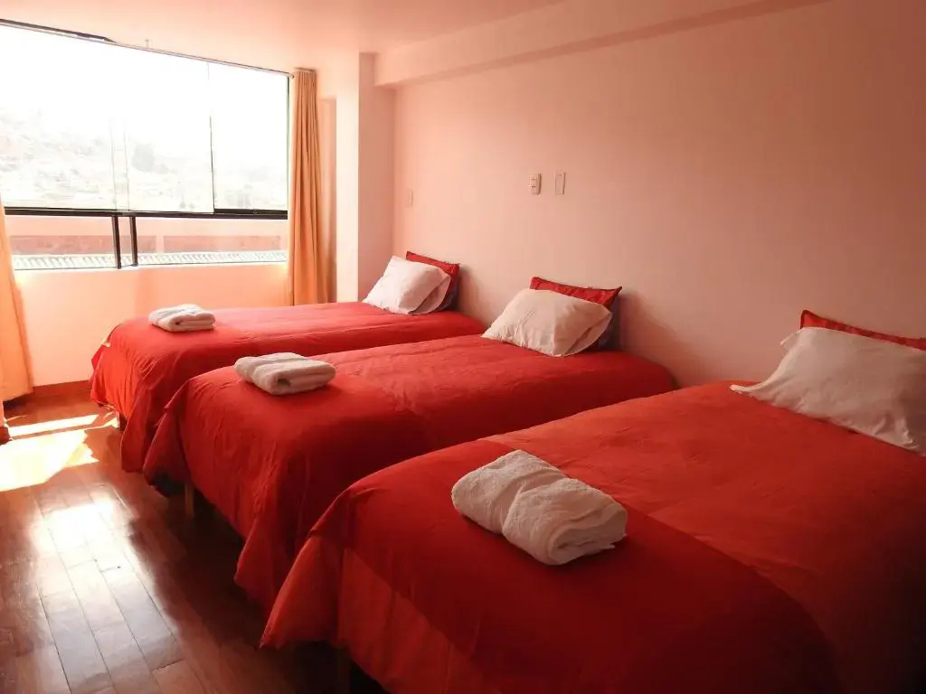 3 Bedrooms Apartment