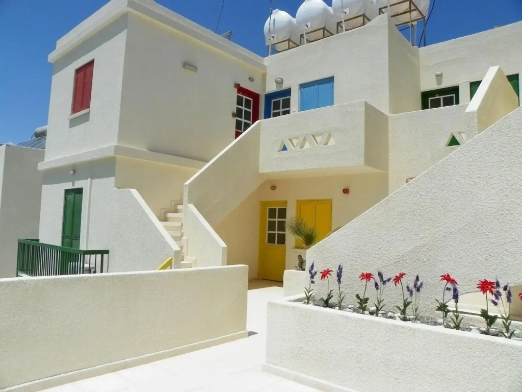 Sea 'n Lake View Hotel Apartments