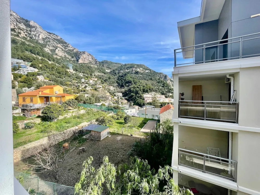 Charming Studio With Parking Near Monaco