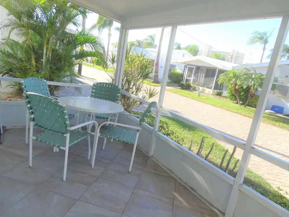 Aloha Kai - 45 2 Bedrooms 1 Bathroom Apts