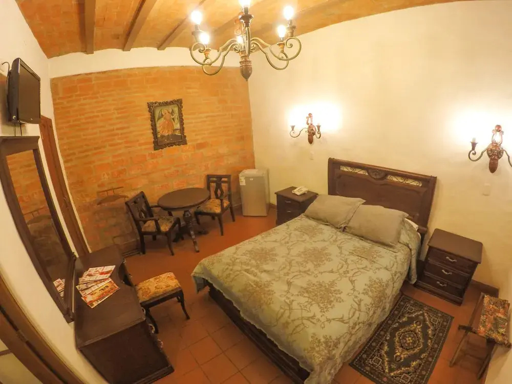 Standard Double room with balcony (full double bed)