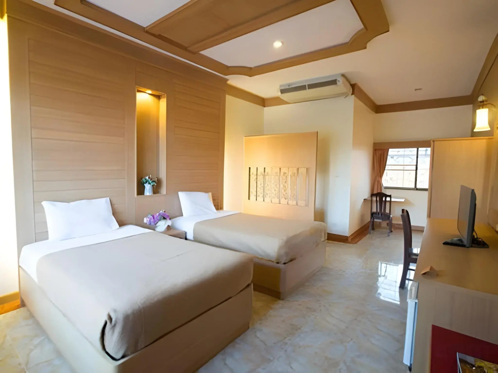 Hotel photo 5
