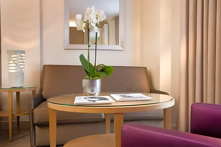 Standard Junior Suite