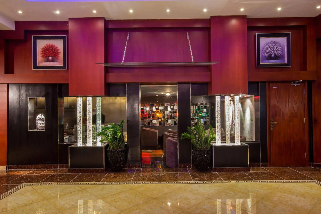 Hotel photo 12