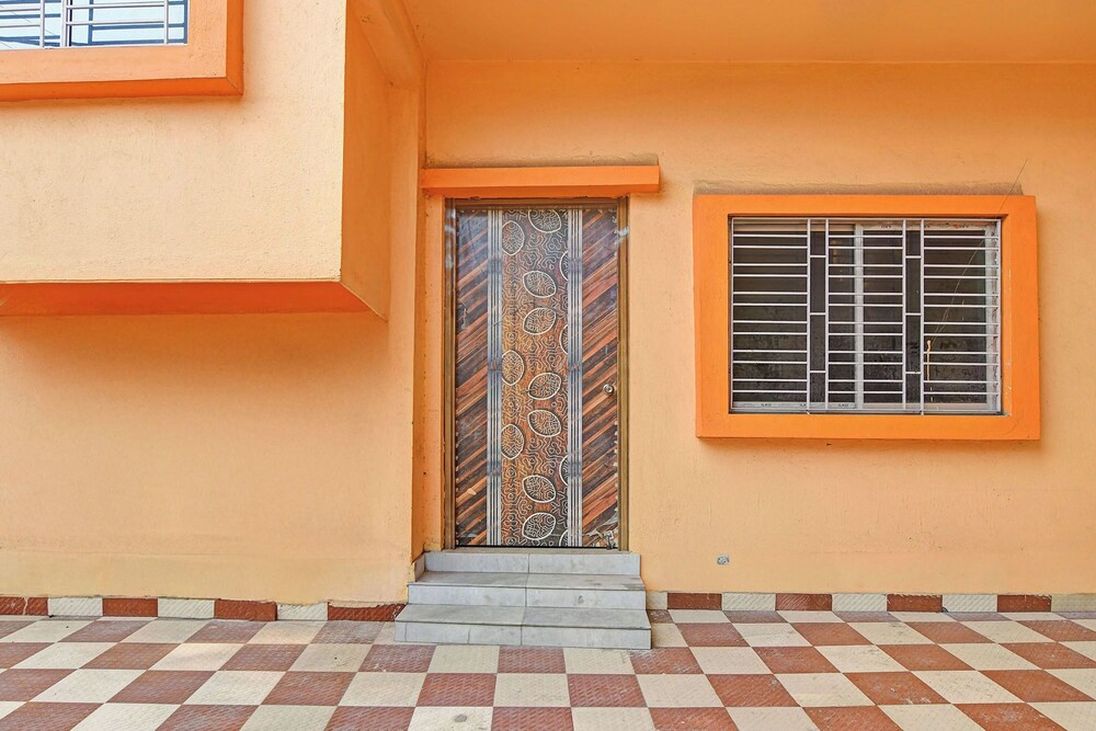 Via Safehome Guest House