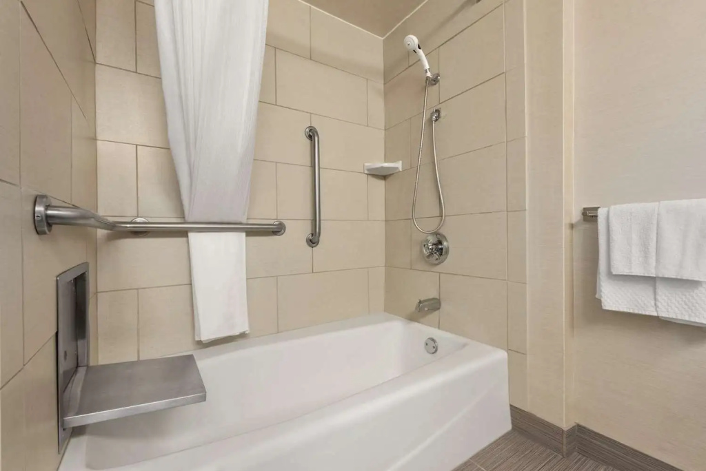 DoubleTree by Hilton Milwaukee - Brookfield - Chambres