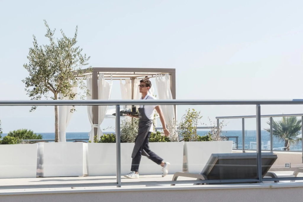 Mercure Villeneuve Loubet Plage - фото 28