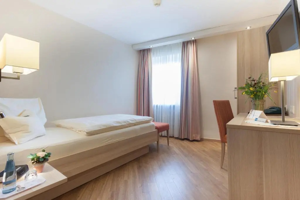 Eifel Hotel Schneider am Maar - Chambres