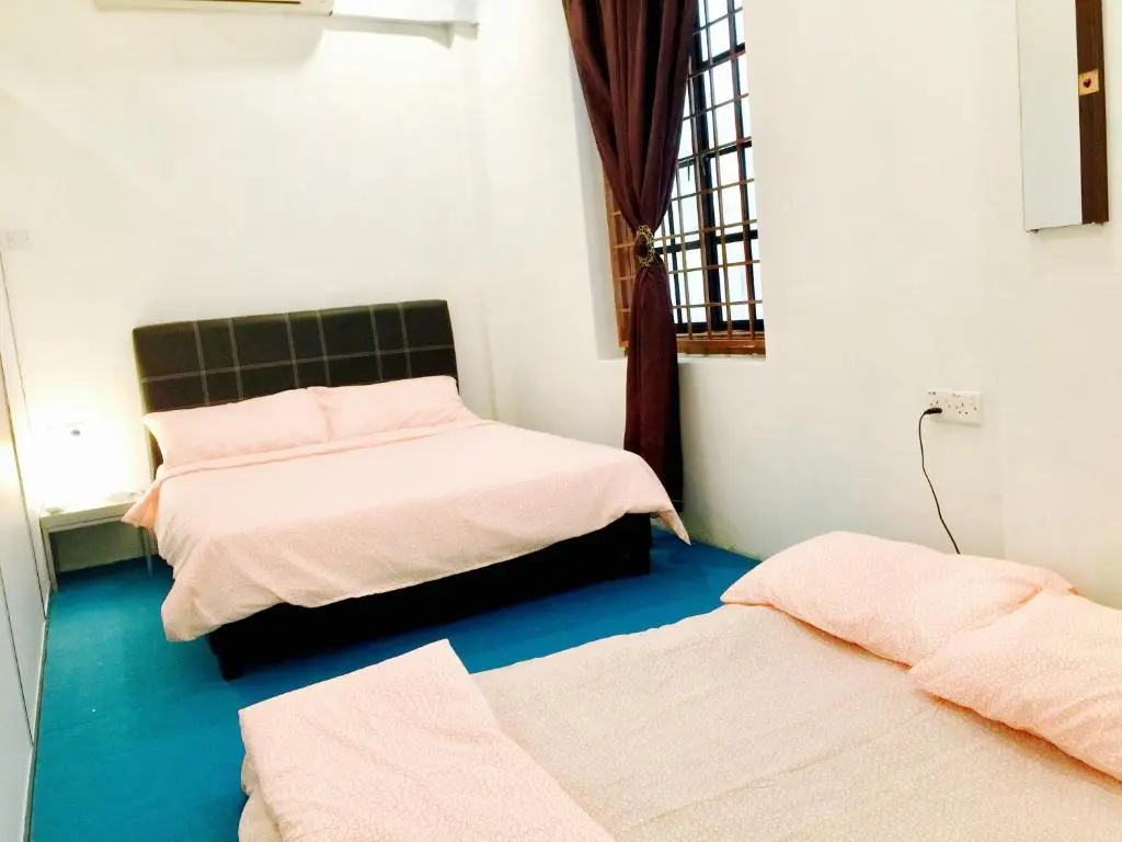 Comfort room