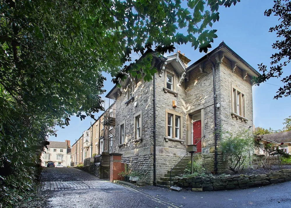 Leazes Cottage