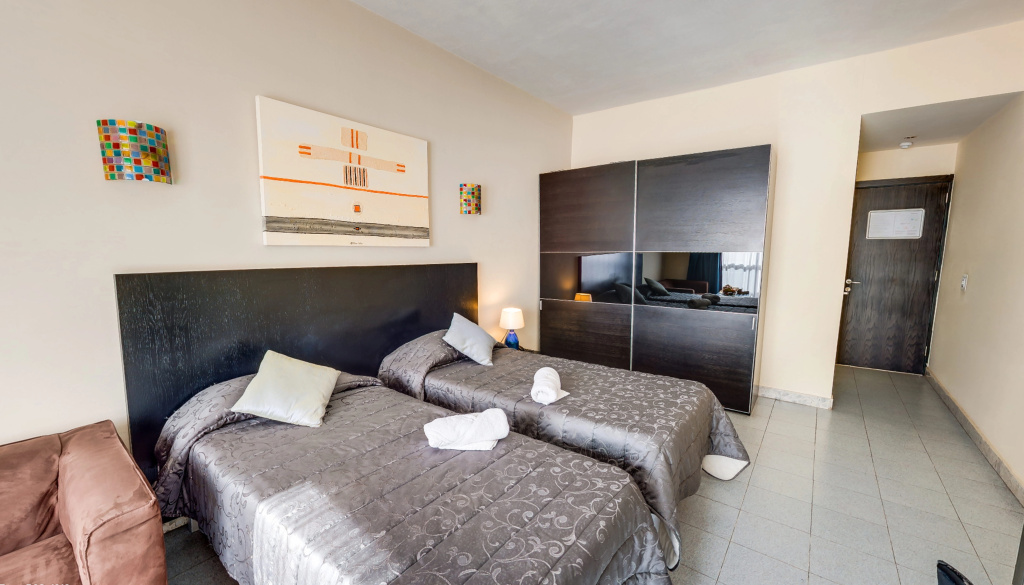 St Julian's Bay Hotel - Général