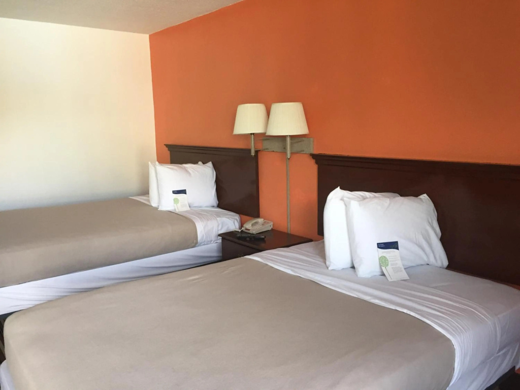 Econo Lodge Yemassee — 3