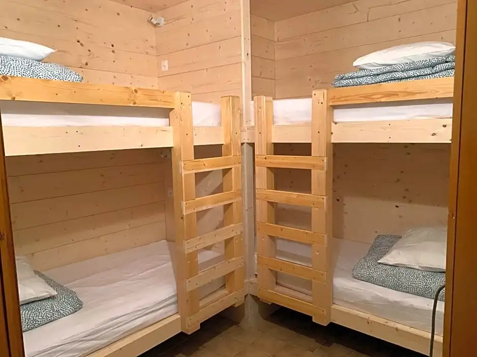 Auberge de Bagnes - Le Backpacker