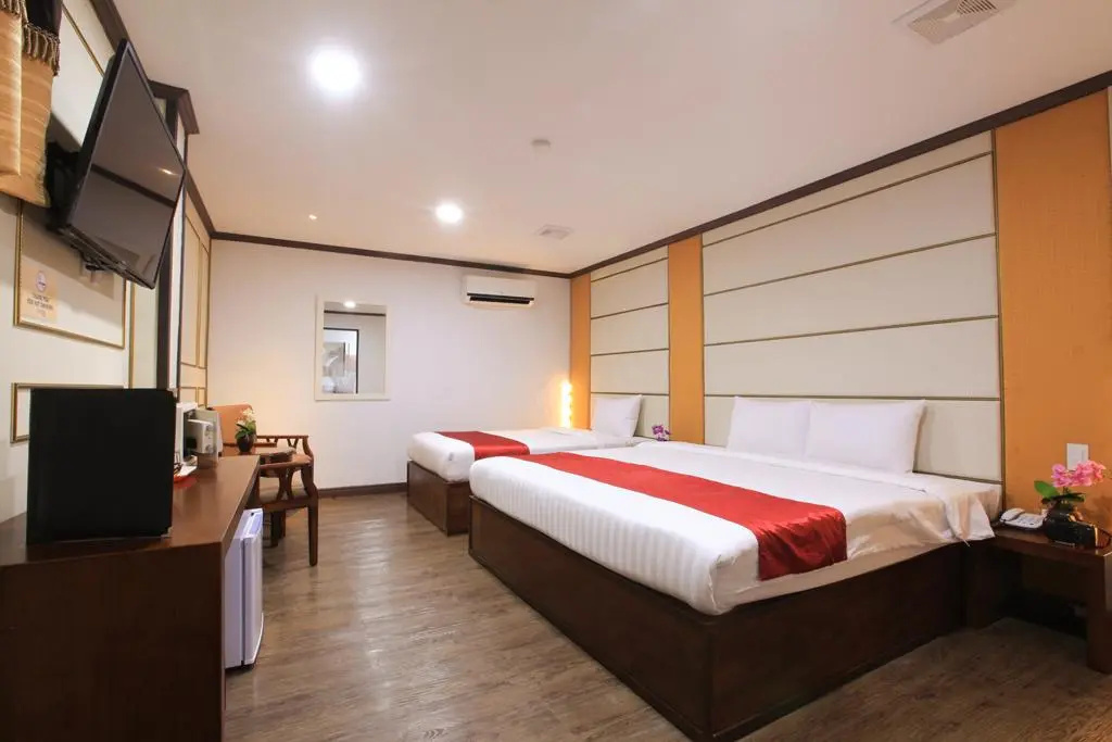 Deluxe Family room