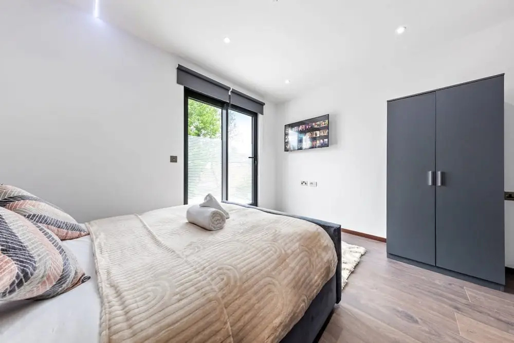 Serviced Luxury Studio Flat Golders Green Finchley — фото