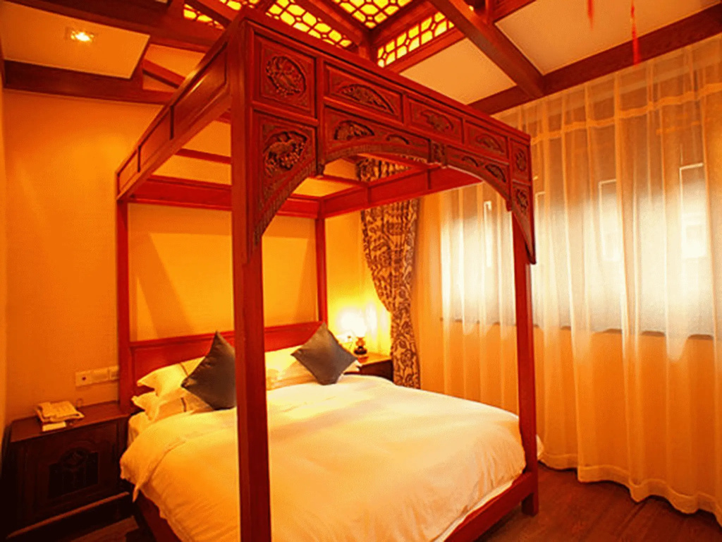 2 Bedrooms Suite