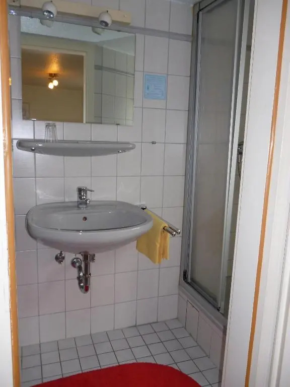 Hotel-Café-Restaurant Parkhaus - Chambres