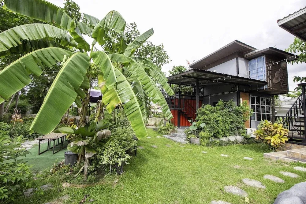 OYO 999 Baan Pak Rom Ruen