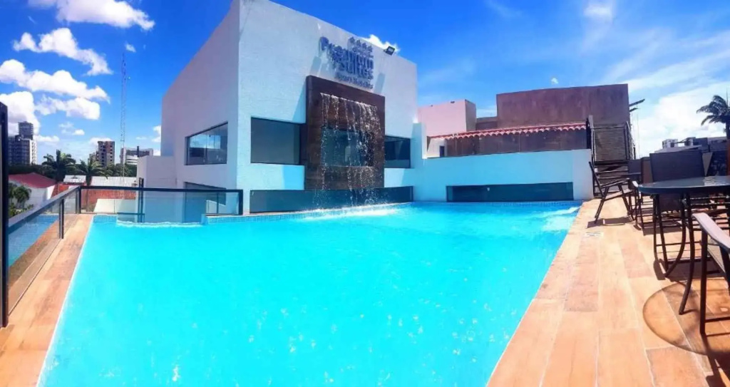 Premium Suites Deluxe Aparthotel Equipetrol - 5