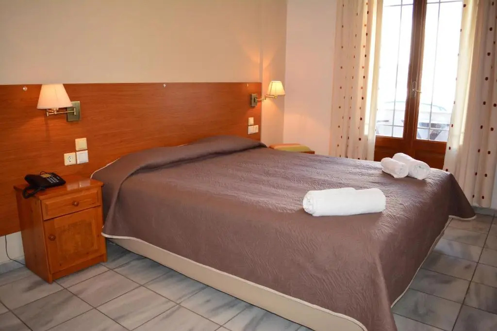 Standard Double room (full double bed)