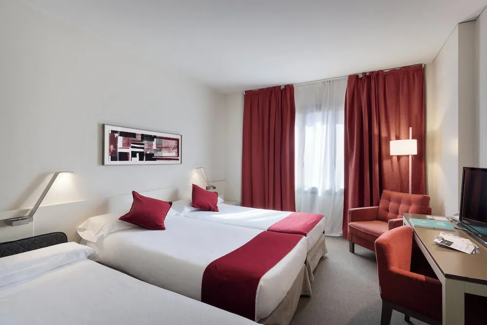 Sercotel Amister Art Hotel - Chambres