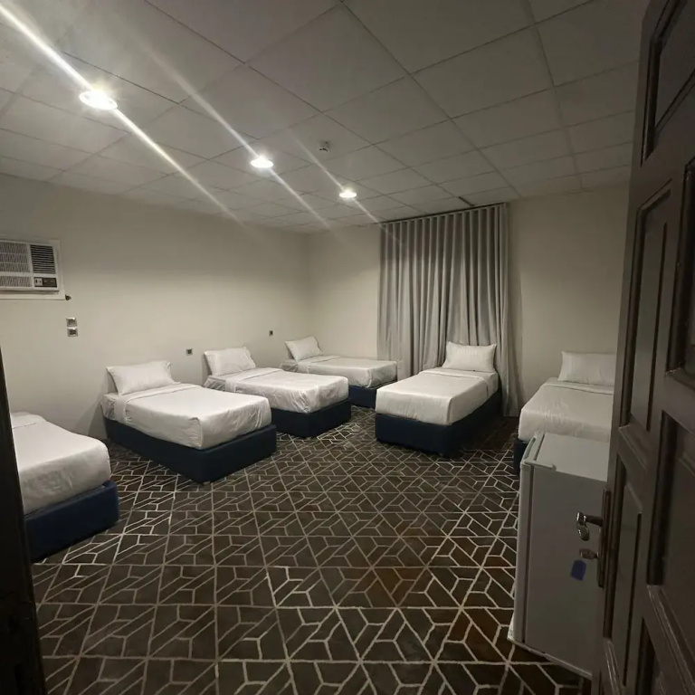 Wardh rahiq hotel
