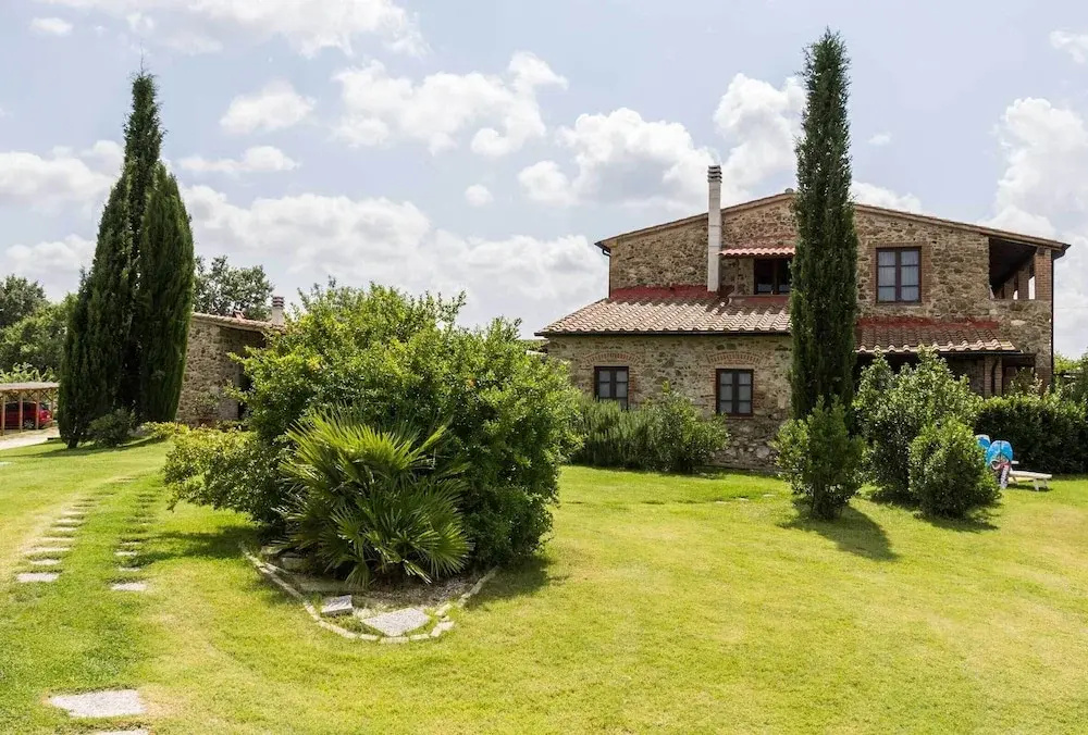Borgo Campetroso