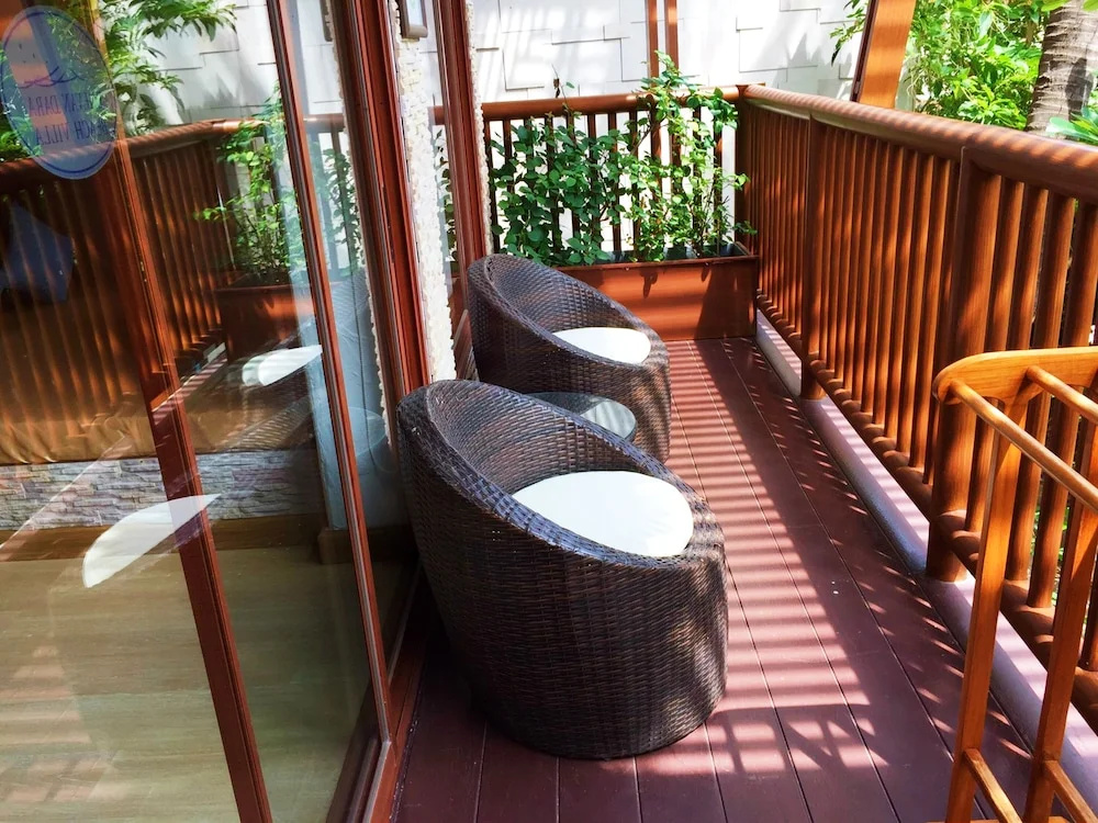 Standard Double room with balcony (full double bed)