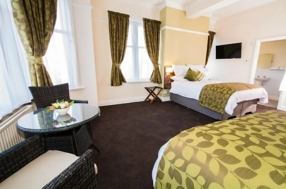 Hotel photo 5