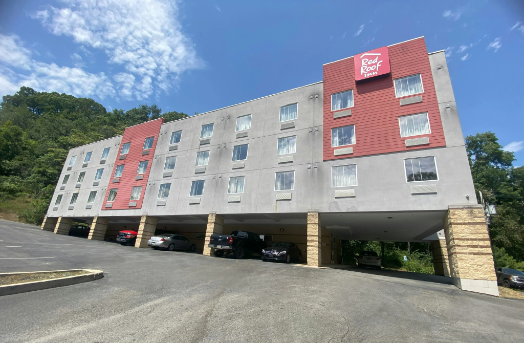 Red Roof Inn Pittsburgh - McKnight Rd