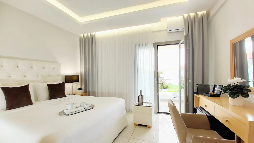 Akrogiali Exclusive Hotel by null