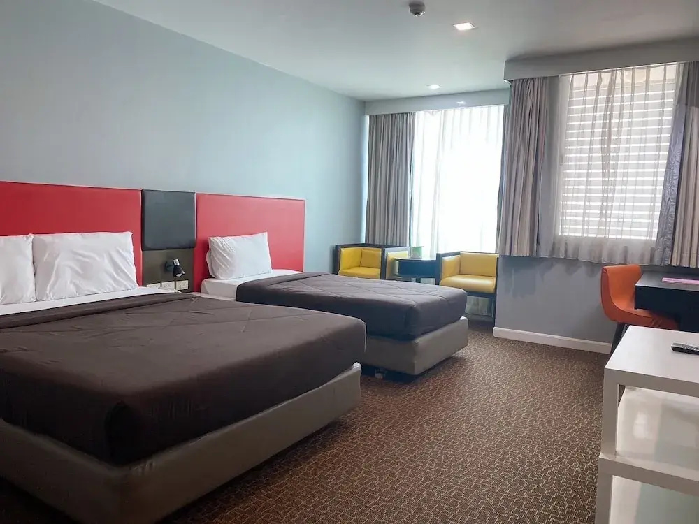 Thamrongin Hotel - Chambres