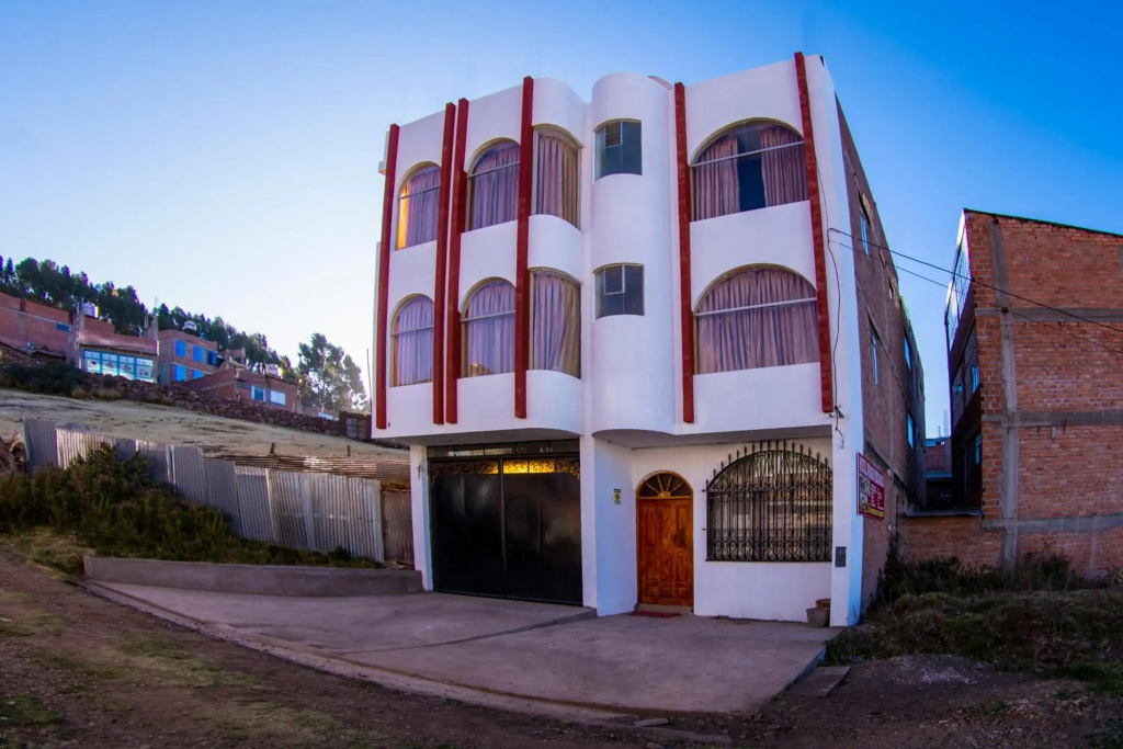 Hostal Mirador Korichaska